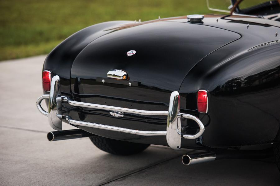 Детали экстерьера Shelby Cobra 289 (CSX 2188) 1963 года  (фото 22 из 32)
